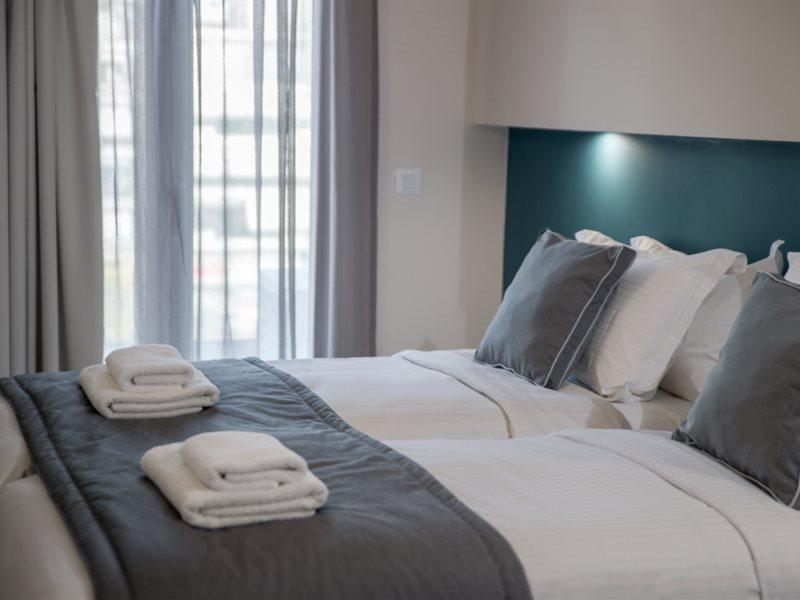 The Convo Athens Riviera Hotel Bagian luar foto