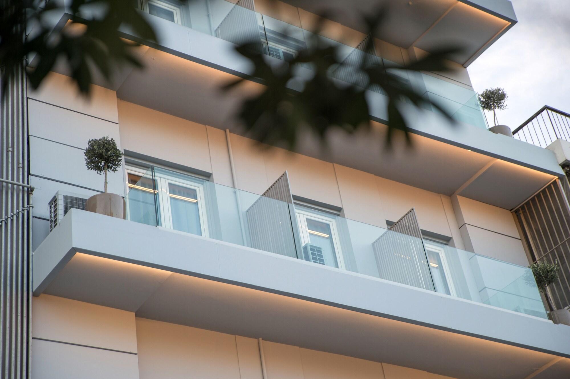 The Convo Athens Riviera Hotel Bagian luar foto