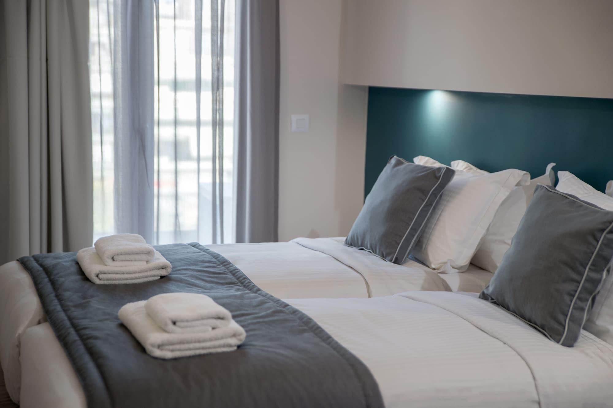 The Convo Athens Riviera Hotel Bagian luar foto
